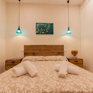 https://apartamento-patio-1812.es-andalucia.com